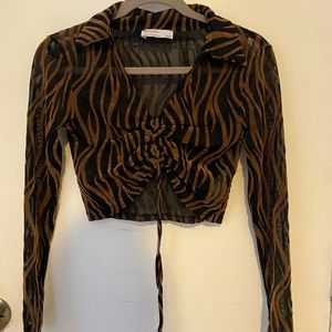Long-sleeve crop top from Bershka
